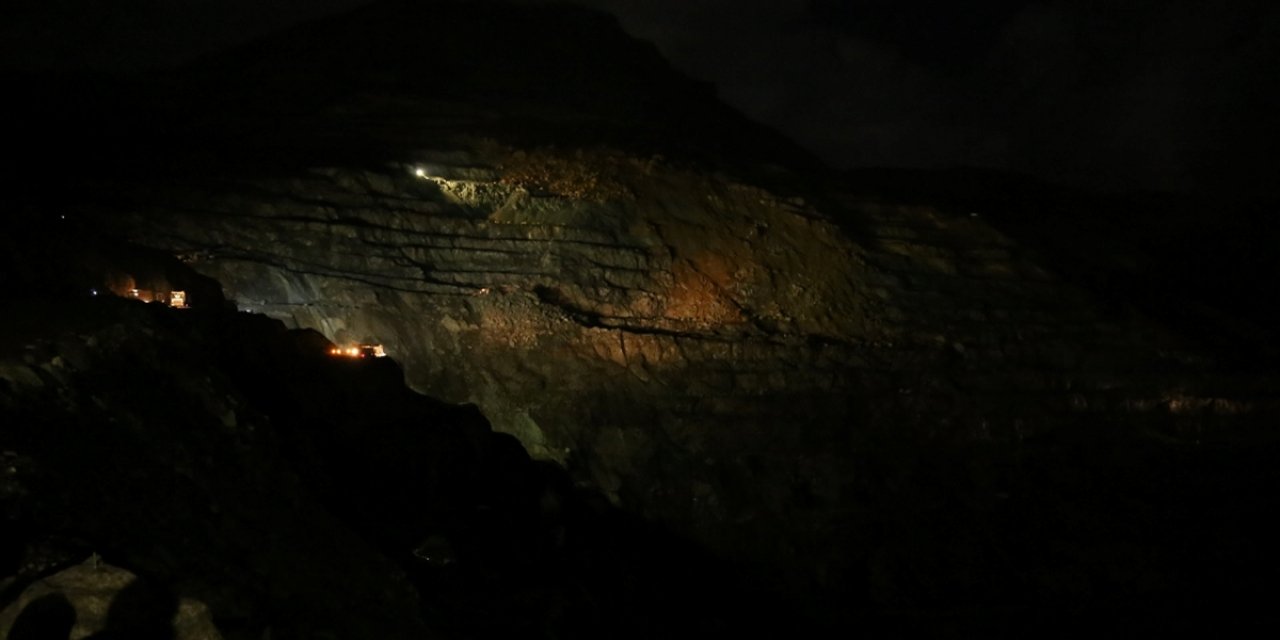 Afad: Kayseri'de Maden Ocağında 2 İşçi Göçük Altında Kaldı