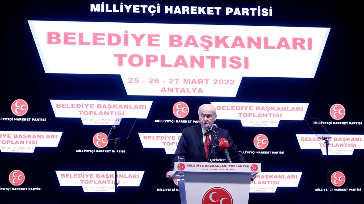 MHP'nin Antalya'daki Belediye Başkanları Toplantısı Sona Erdi