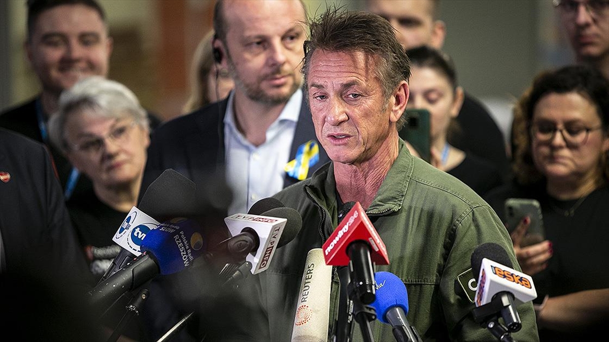 Sean Penn, Zelensky'e Oscar Töreninde Konuşması İçin İmkan Sunulmazsa Ödüllerini Eritecek
