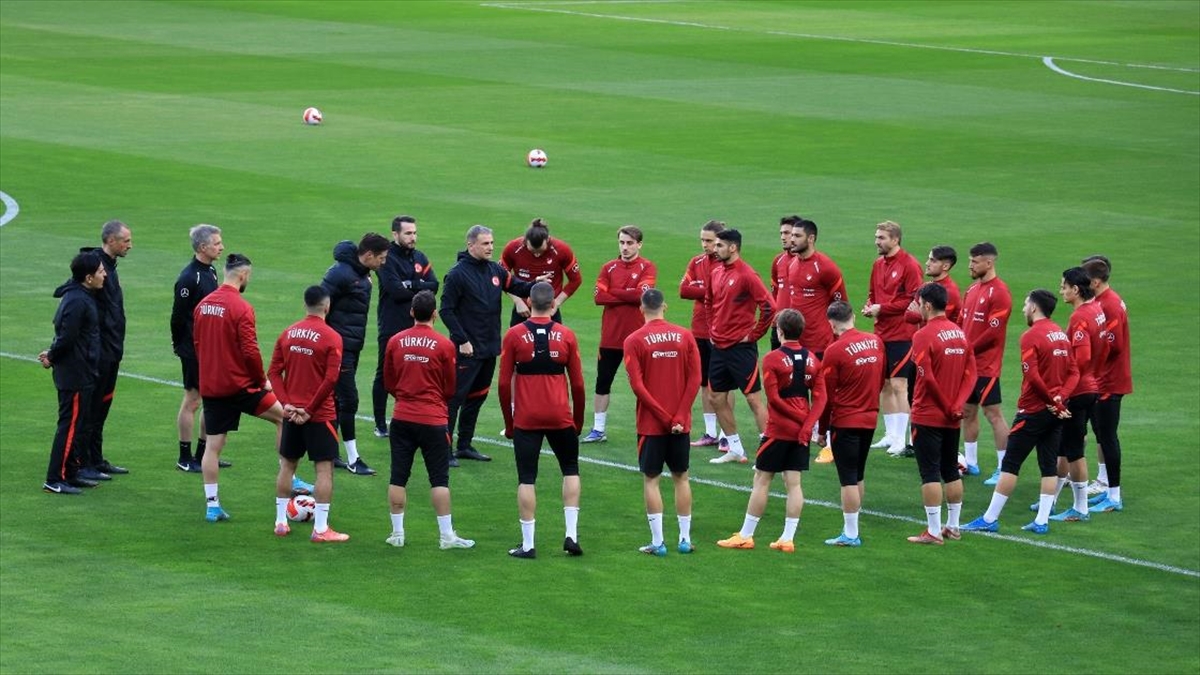 A Milli Futbol Takımı, İtalya Maçı Hazırlıklarını Tamamladı