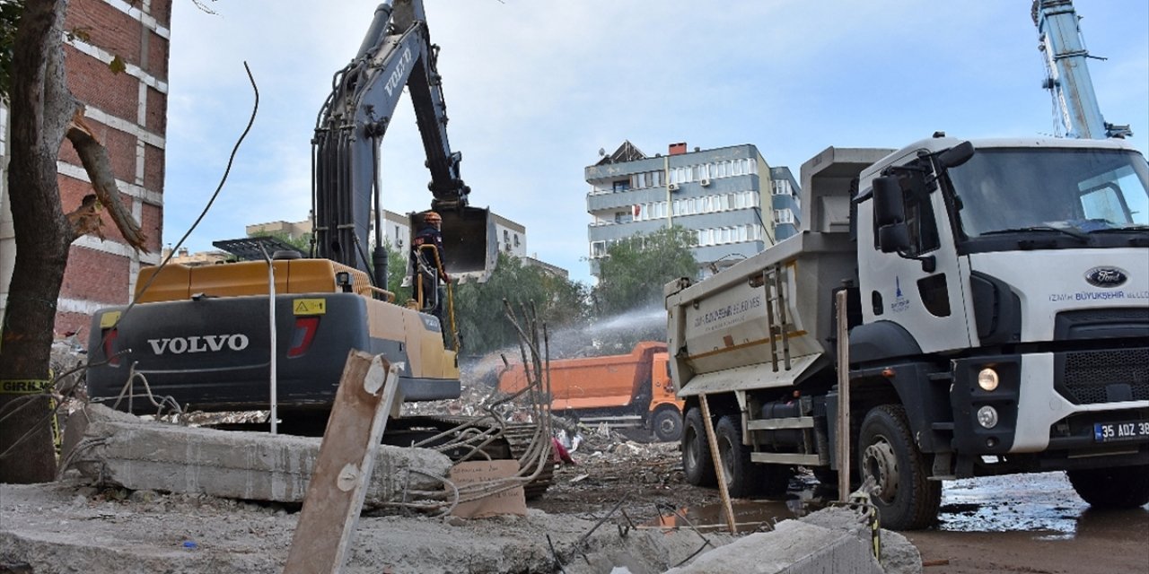 İzmir Depreminde Yıkılan Doğanlar Apartmanı Davasında Savcı Mütalaasını Açıkladı