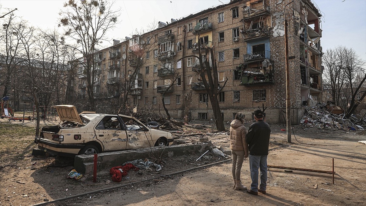 BM: Ukrayna'da En Az 1179 Sivil Öldü, 3 Milyon 901 Bin 713 Mülteci Komşu Ülkelere Geçti