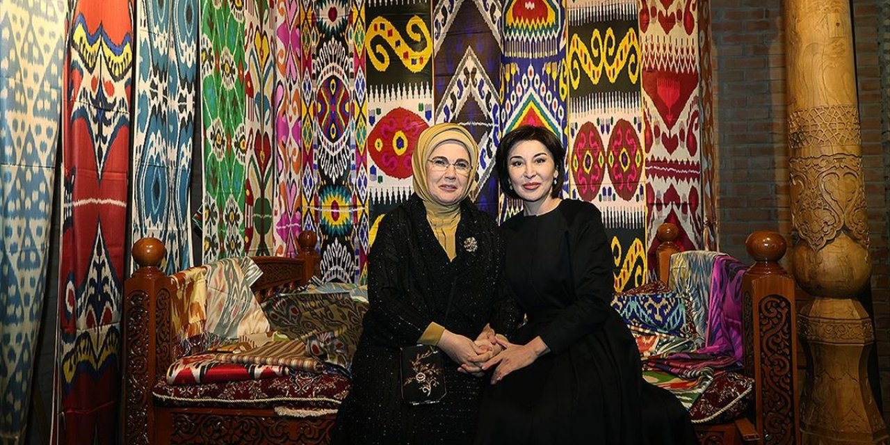 Emine Erdoğan, Özbekistan'da Elişi Sanatları Müzesi'ni Ziyaret Etti