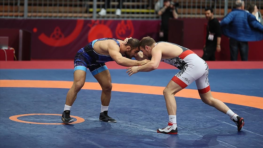 Milli güreşçi Feyzullah Aktürk Avrupa şampiyonu oldu