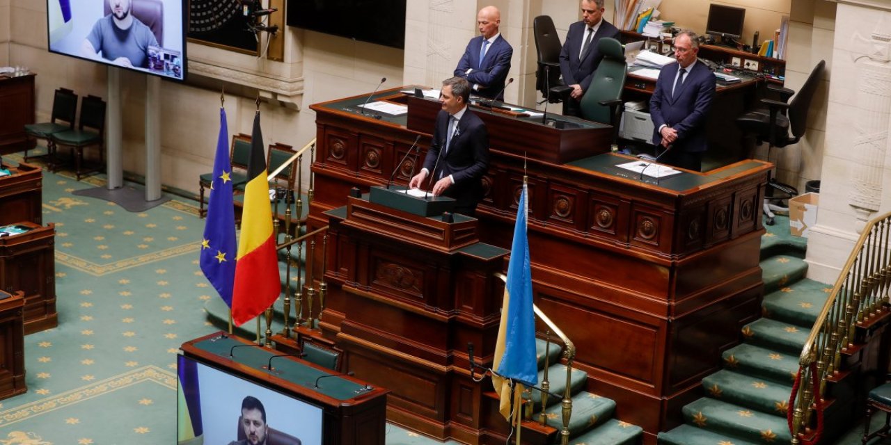 Ukrayna Devlet Başkanı Zelensky: Barış elmastan daha değerli