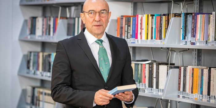 Soyer’den “Her Muhtarlığa Bir Kütüphane” kampanyasına çağrı: “Lütfen bana hediye yerine kütüphanelerimize kitap getirin”