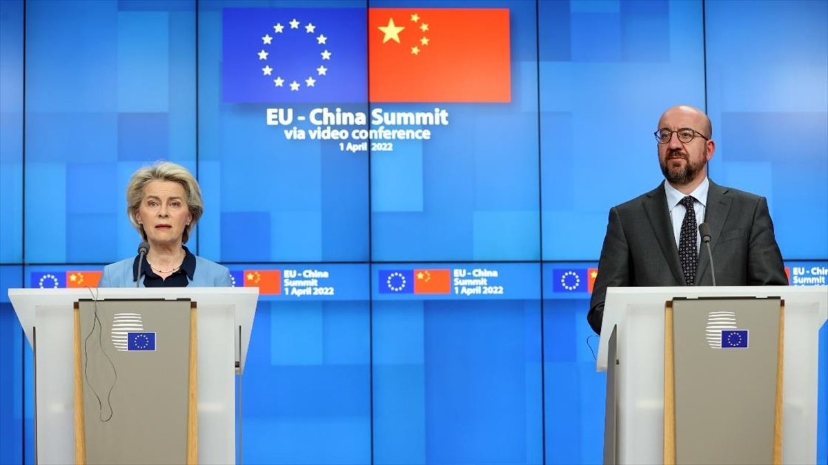 AB: Ukrayna'daki Savaşı Bitirmek İçin Çin'den Yardım İstedik