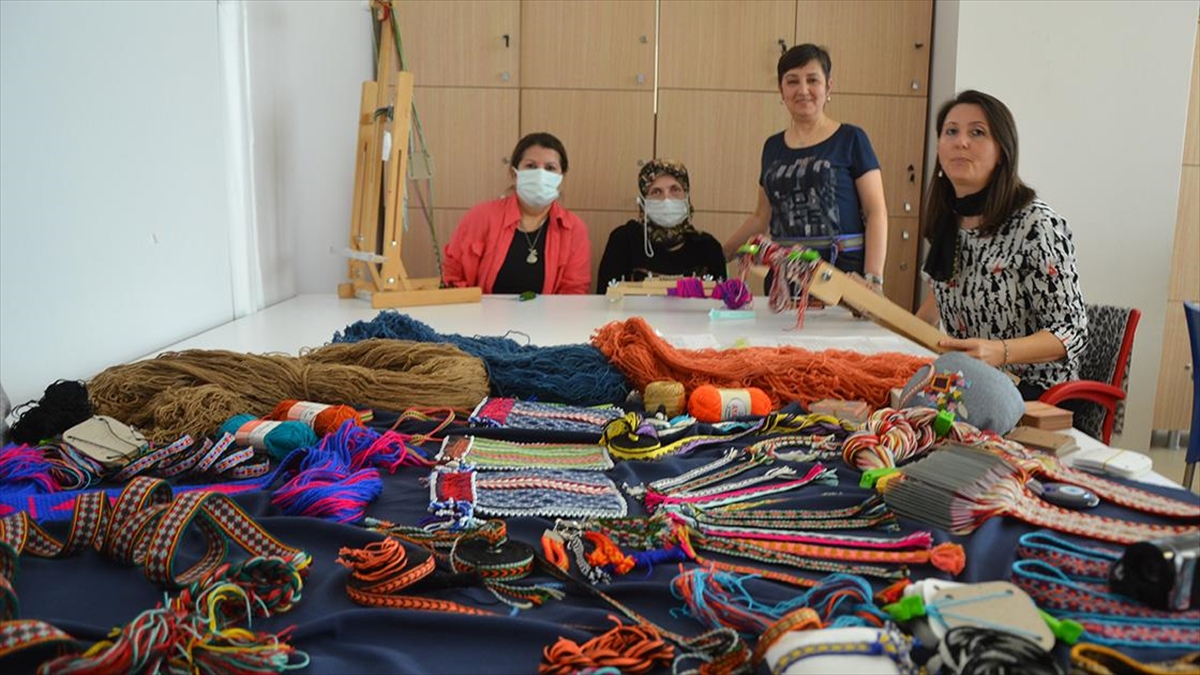 Geleneksel Dokuma Yöntemi 'Çarpana'yı Gelecek Kuşaklara Aktarıyor