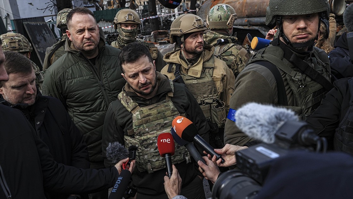 Zelenskiy : (Buça'da) Yapılanlar Soykırımdır Ve Bunu Yapanlar Cezalandırılmalıdır