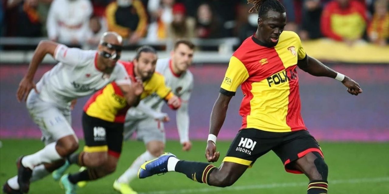 Göztepeli Cherif Ndiaye'ye Çin'den teklif