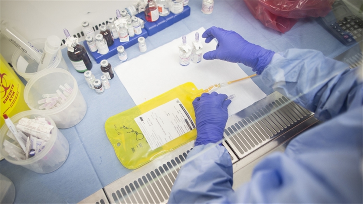 Sağlık Bakanı Koca: Ülkemizde Yılda 18 Bin Kadına Meme Kanseri Tanısı Konuluyor