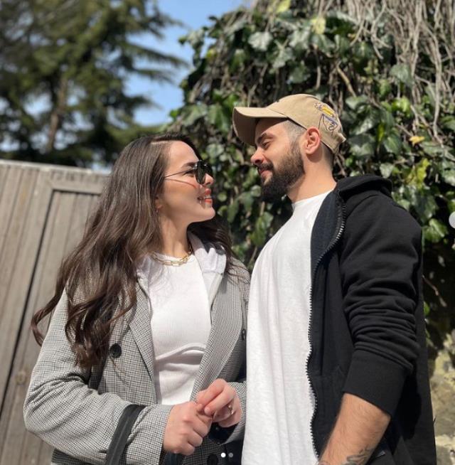 Cinsiyet değiştiren Rüzgar Erkoçlar'ın yeni imajı dikkat çekti!