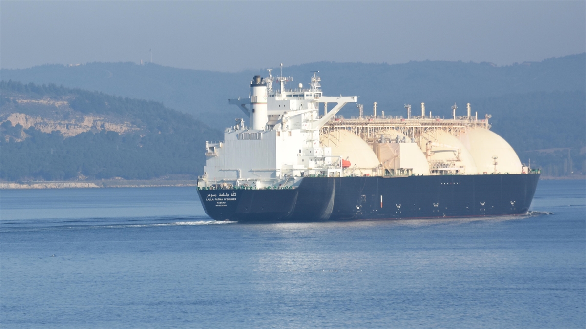 Finlandiya Ve Estonya Yüzer Lng Terminali Kiralamayı Planlıyor