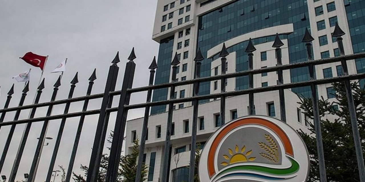 Tarım ve Orman Bakanlığı'nda 4 bakan yardımcısı görevden alındı