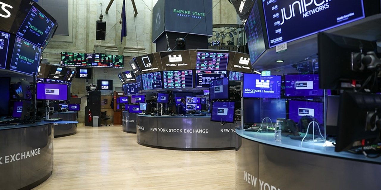 Küresel Piyasalar Yön Arayışında