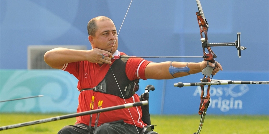 Paralimpik Okçunun Hedefi Kürsü