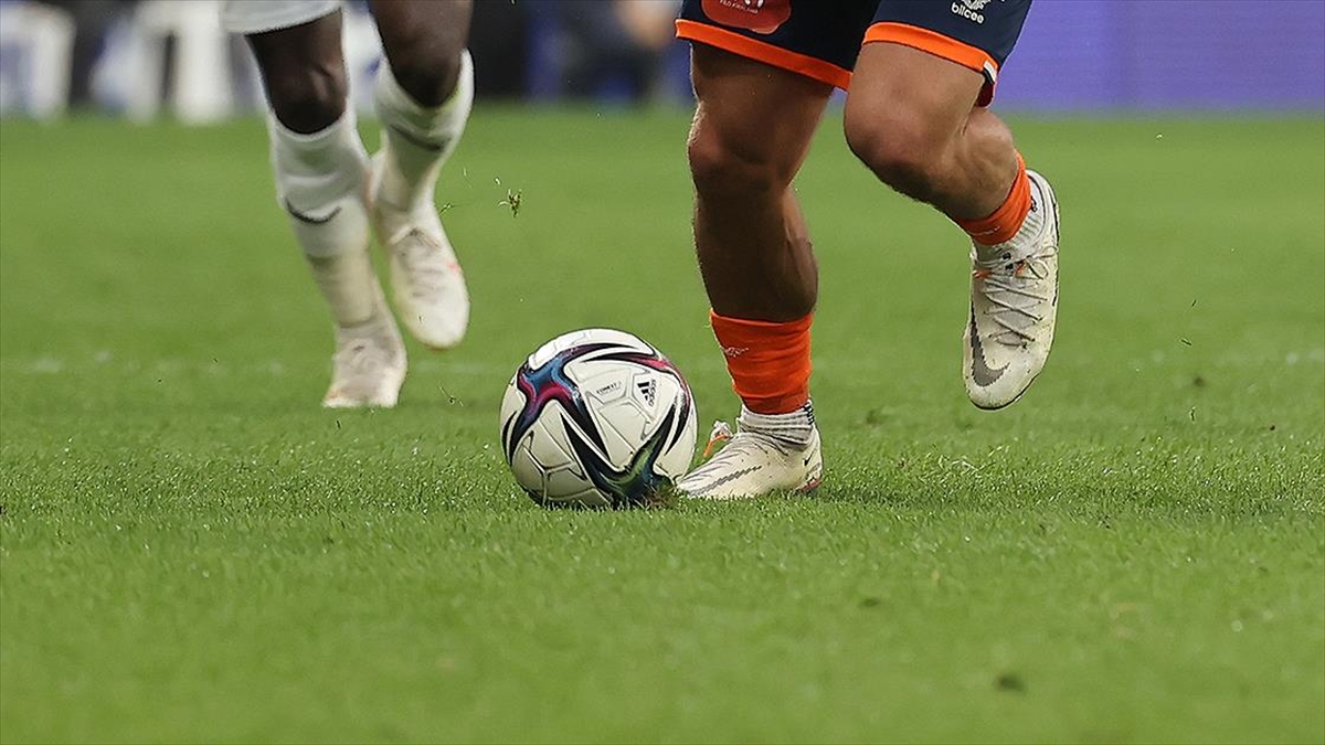 Medipol Başakşehir Yarın Sivasspor'a Konuk Olacak