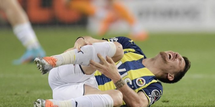 İngiliz Gazetesi Yeşil Sahalarda Görülmemiş Taklacı'yı Manşete Taşıdı