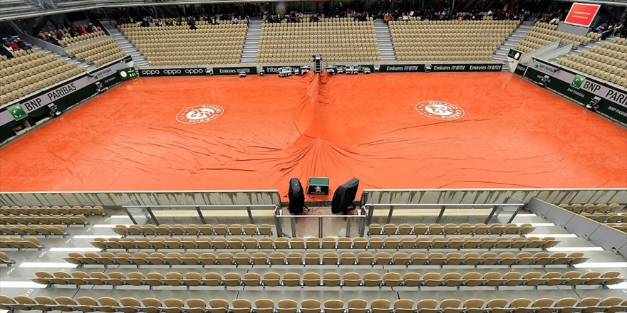 Fransa Açık'a Yağmur Engeli