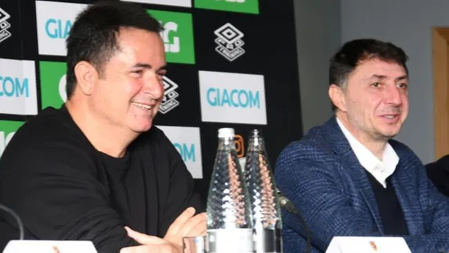 Şota'dan hayrete düşüren mesaj!