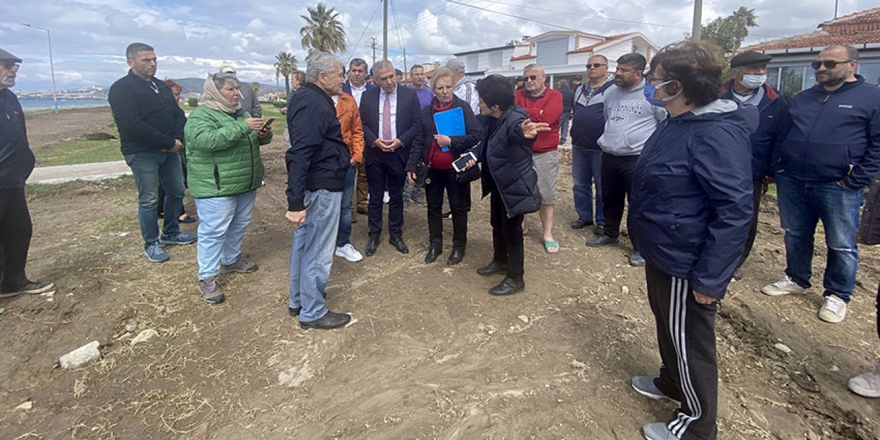 Kuşadası Belediye Başkanı Ömer Günel'in Ekibi Sahada Sorunlara Çözüm Arıyor