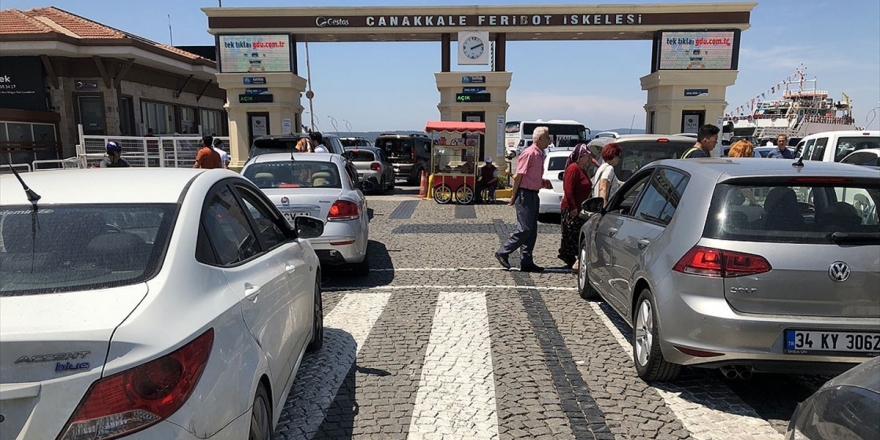 Tatilciler Dönüş Yolunda