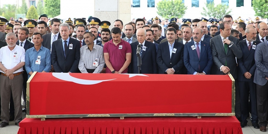 Şehit Uzman Onbaşı Öz Son Yolculuğuna Uğurlandı