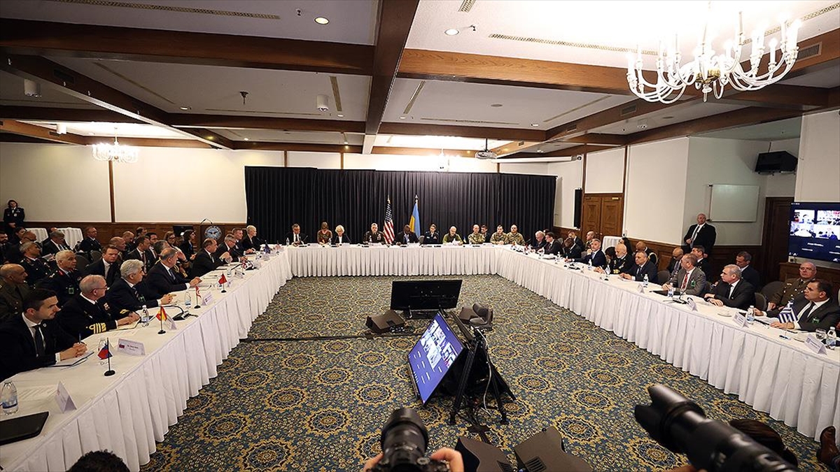 "Ukrayna'ya Yönelik Savunma Ve Güvenlik İstişare Grup Toplantısı" Başladı