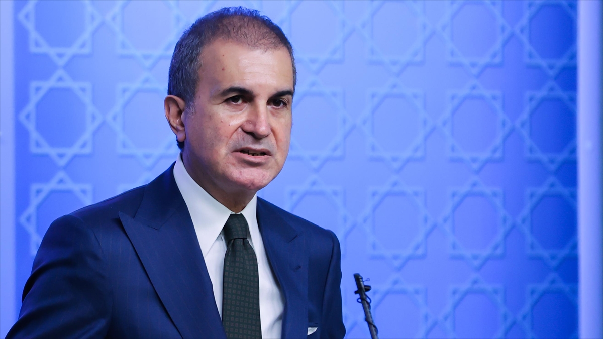 Ak Parti Sözcüsü Çelik: 27 Nisan E-Muhtırası, Geleneğinin Son Halkası Olarak Tarihteki Yerini Aldı