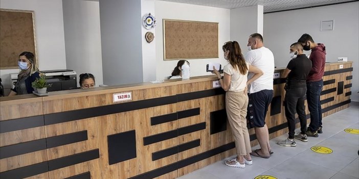 Noterler En Yoğun Mesaiyi Araç Satışına Harcadı