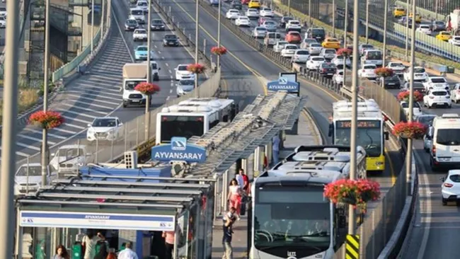 İBB'den açıklama geldi: Bayramda İstanbul'da toplu ulaşım ücretsiz mi?