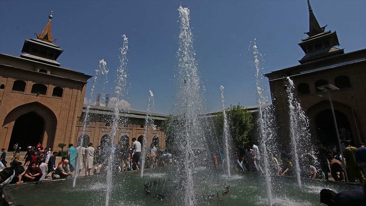 Hindistan Ve Pakistan, İklim Değişikliği Kaynaklı Aşırı Sıcak Hava Dalgasıyla Kavruluyor