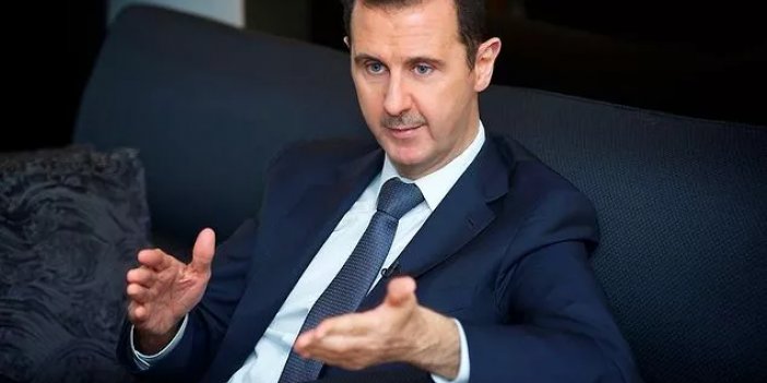 Esad, Genel Af İlan Etti