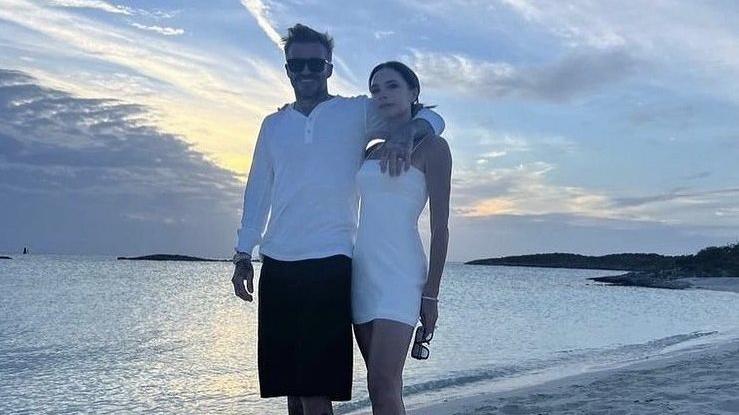Victoria Beckham eşinin doğum gününü romantik sözlerle kutladı
