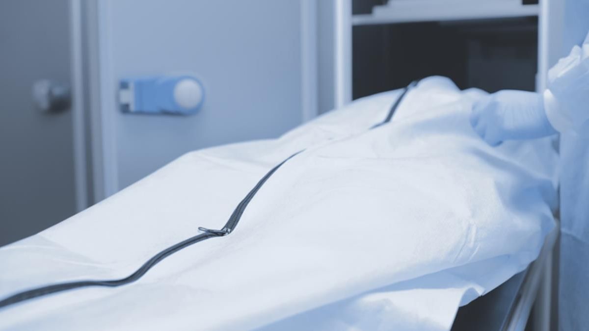 Çin'de bakımevindeki yaşlıyı öldü sanıp ceset torbasına koymuşlar!