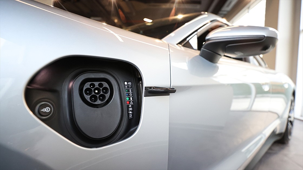 Avrupa'da Elektrikli Otomobil Satışları Artıyor