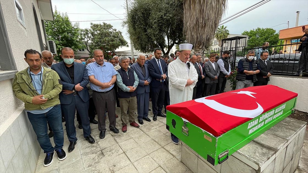 Eski Adalet Bakanı Bekir Sami Daçe, Adana'da Son Yolculuğuna Uğurlandı