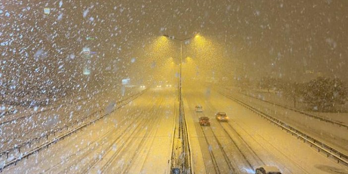 Yoğun kar yağışı yeniden başladı!