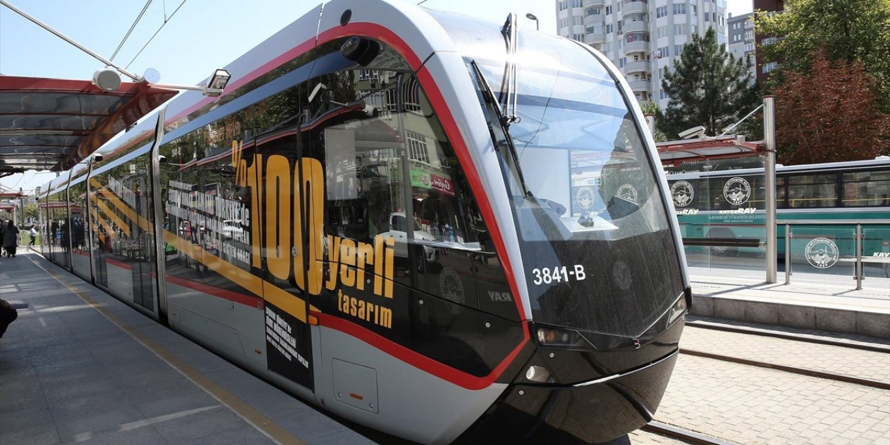 Kayserispor-Trabzonspor Maçında Stada Tramvayla Ulaşım Ücretsiz Olacak