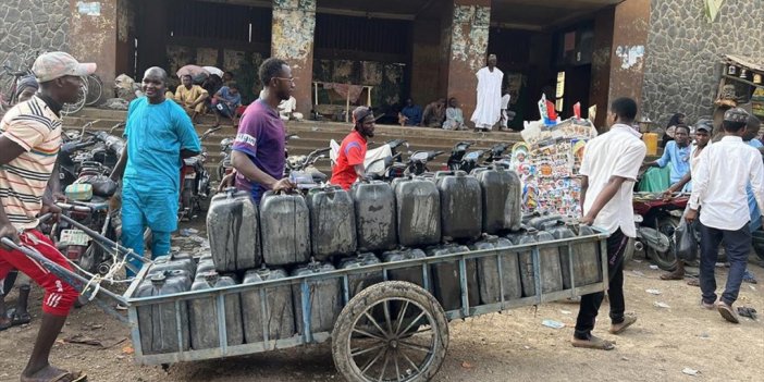 Nijerya'nın Kano Eyaletinde Halkın Temiz Su Kaynağı: Seyyar Sucular