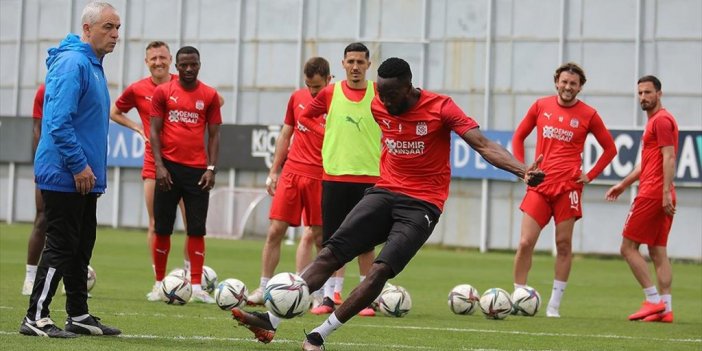 Sivasspor'un Ligdeki Puan Cetveli Dikkati Çekiyor