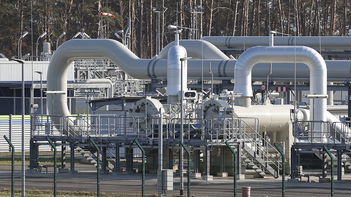 Ukrayna, Avrupa’ya Giden Rus Gazının Üçte Birinin Geçtiği Noktada Sevkiyatı Durduracak