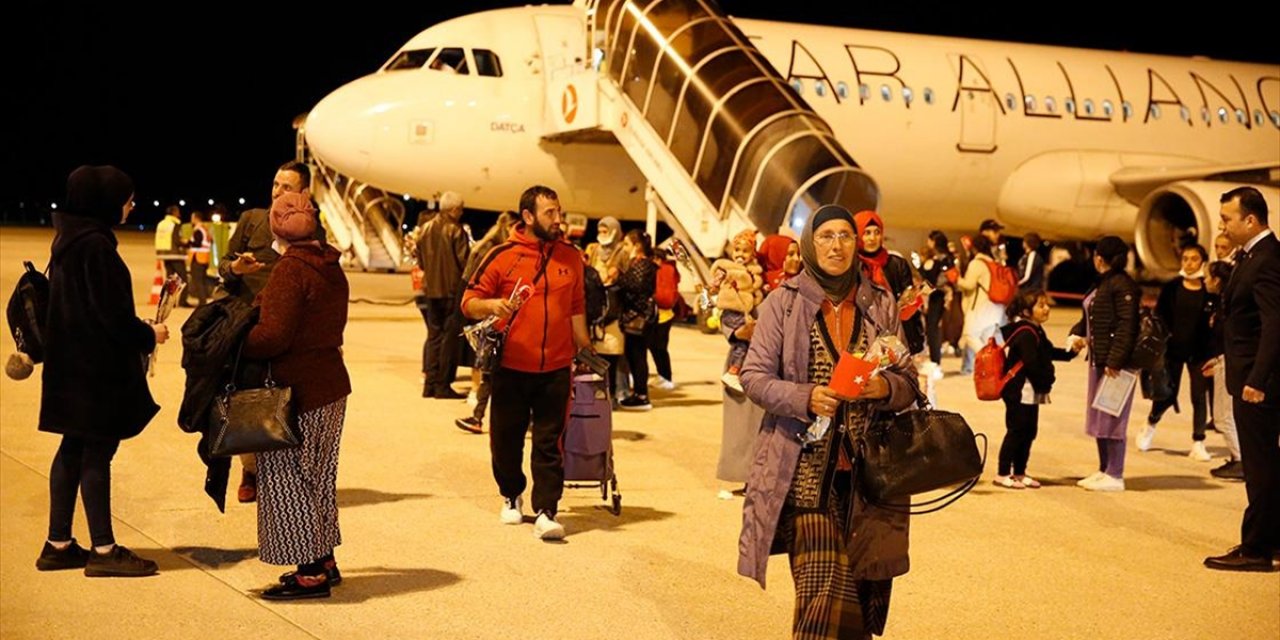 Ahıska Türkleri Ukrayna'dan tahliye edildi!