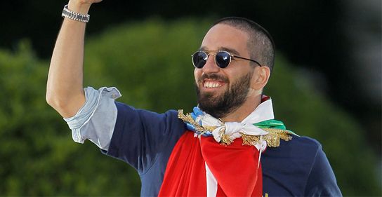 Arda Turan içini döktü: Ülkedeki ortam hevesimi kırıyor