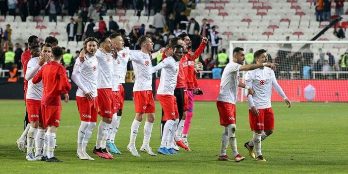 Sivasspor Tarihinde İlk Kez Kupada Final Heyecanı Yaşayacak