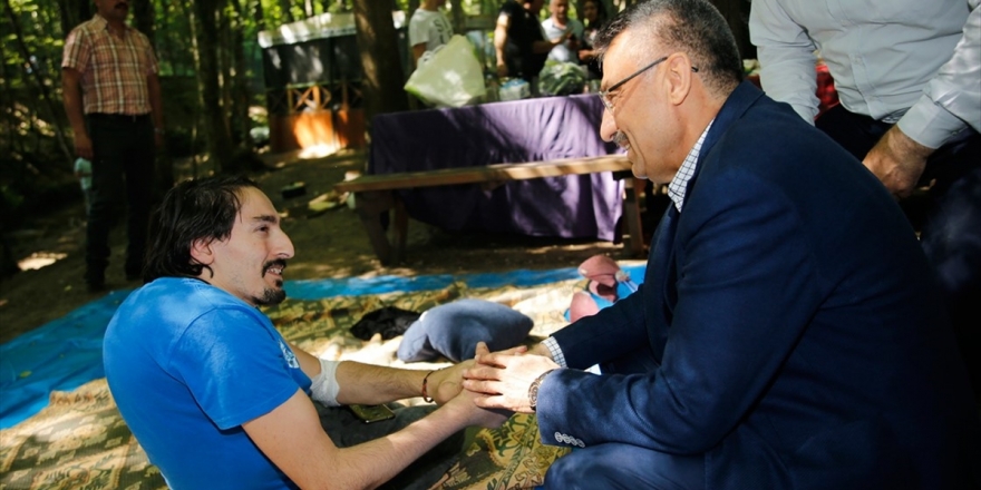 Cumhurbaşkanı Yardımcısı Oktay Kirazlıbent Mesire Alanını Ziyaret Etti