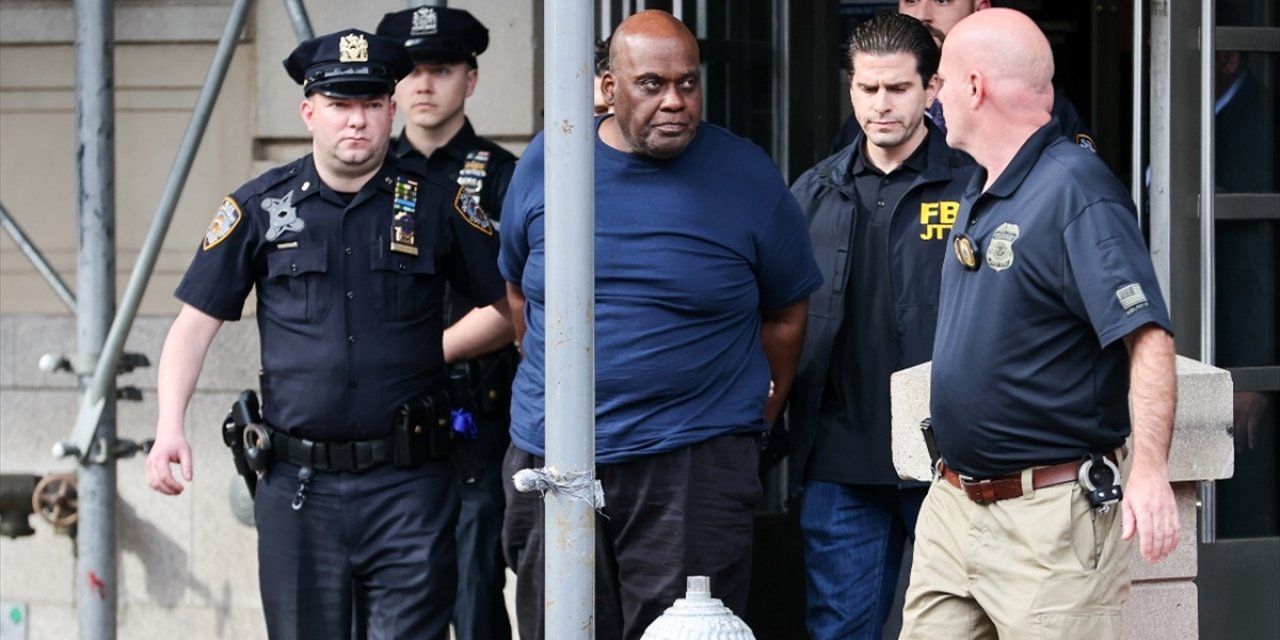 New York Metrosu Silahlı Saldırganı Mahkemede Suçsuz Olduğunu İddia Etti