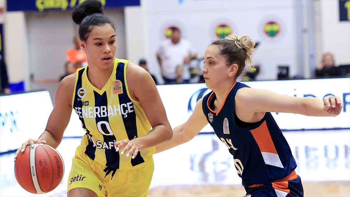 Fenerbahçe Safiport Kadın Basketbol Takımı, Şampiyonluk İçin Sahaya Çıkacak