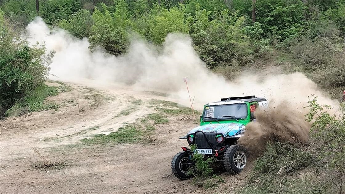 Türkiye Off-Road Şampiyonası'nın İkinci Ayağı Samsun'da Başladı