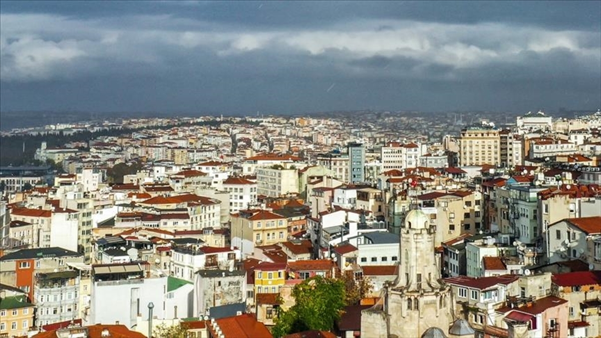 Ruslar, Türkiye'den Konut Alan Yabancılar Listesinde İlk Kez Zirveye Çıktı